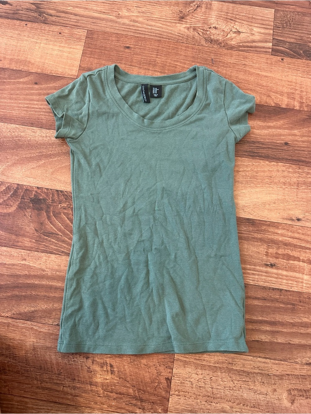 Cynthia Rowley Olive Green Scoop Neck Short Sleeve Tee